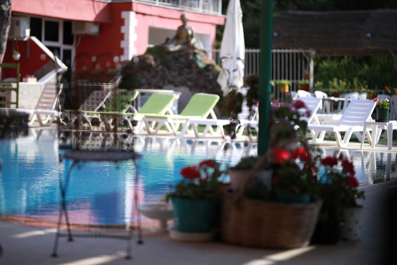 Tunc Hotel Ayvalı Exteriér fotografie